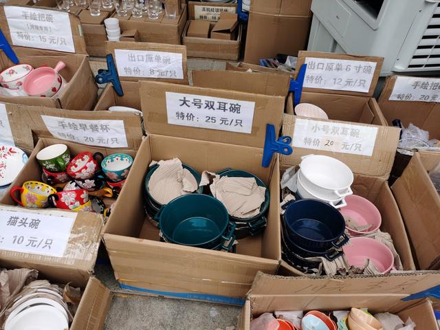 廣州南泰日用品批發市場為何成為網紅打卡地？三大魅力解析